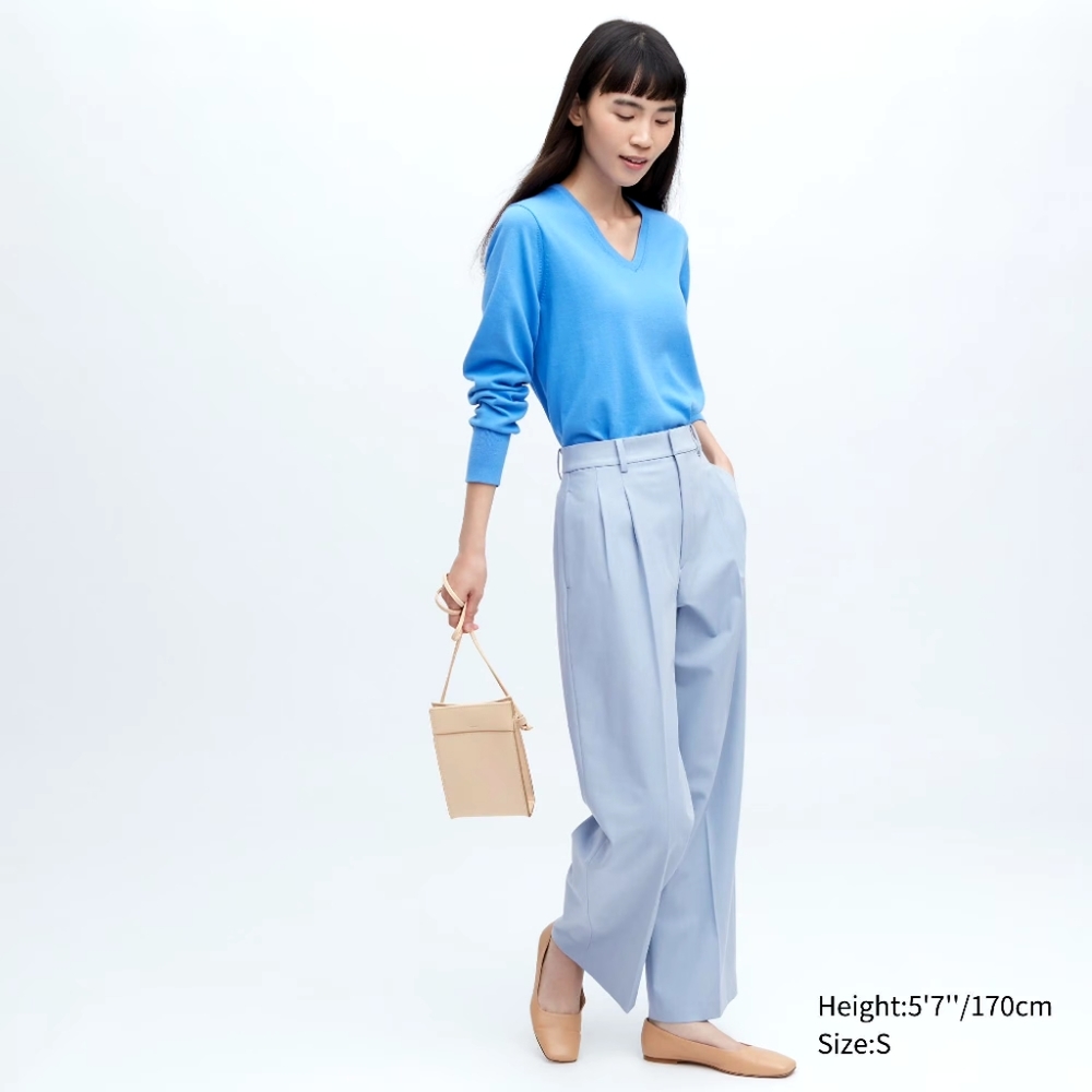 NWT uniqlo wide fit pleated pants